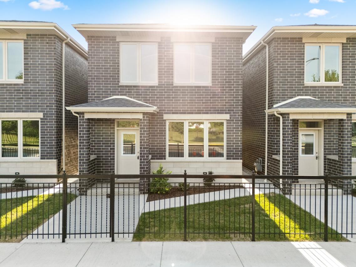 4167 S Halsted St., Chicago, IL 60609