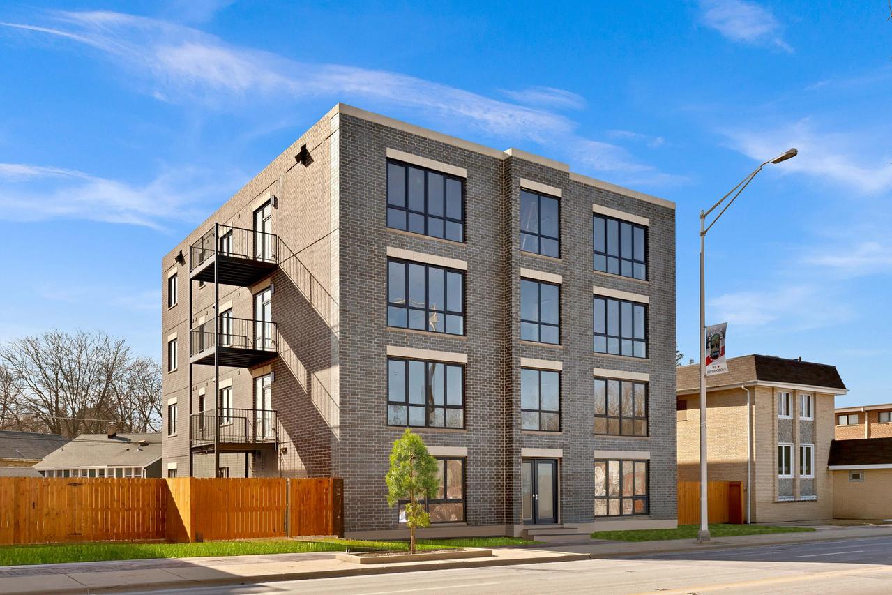 8631 W Grand Ave. #4W, River Grove, IL 60171