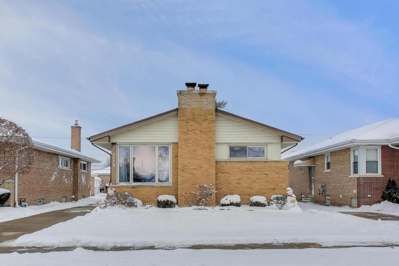 3116 W 101st Pl., Evergreen Park, IL 60805