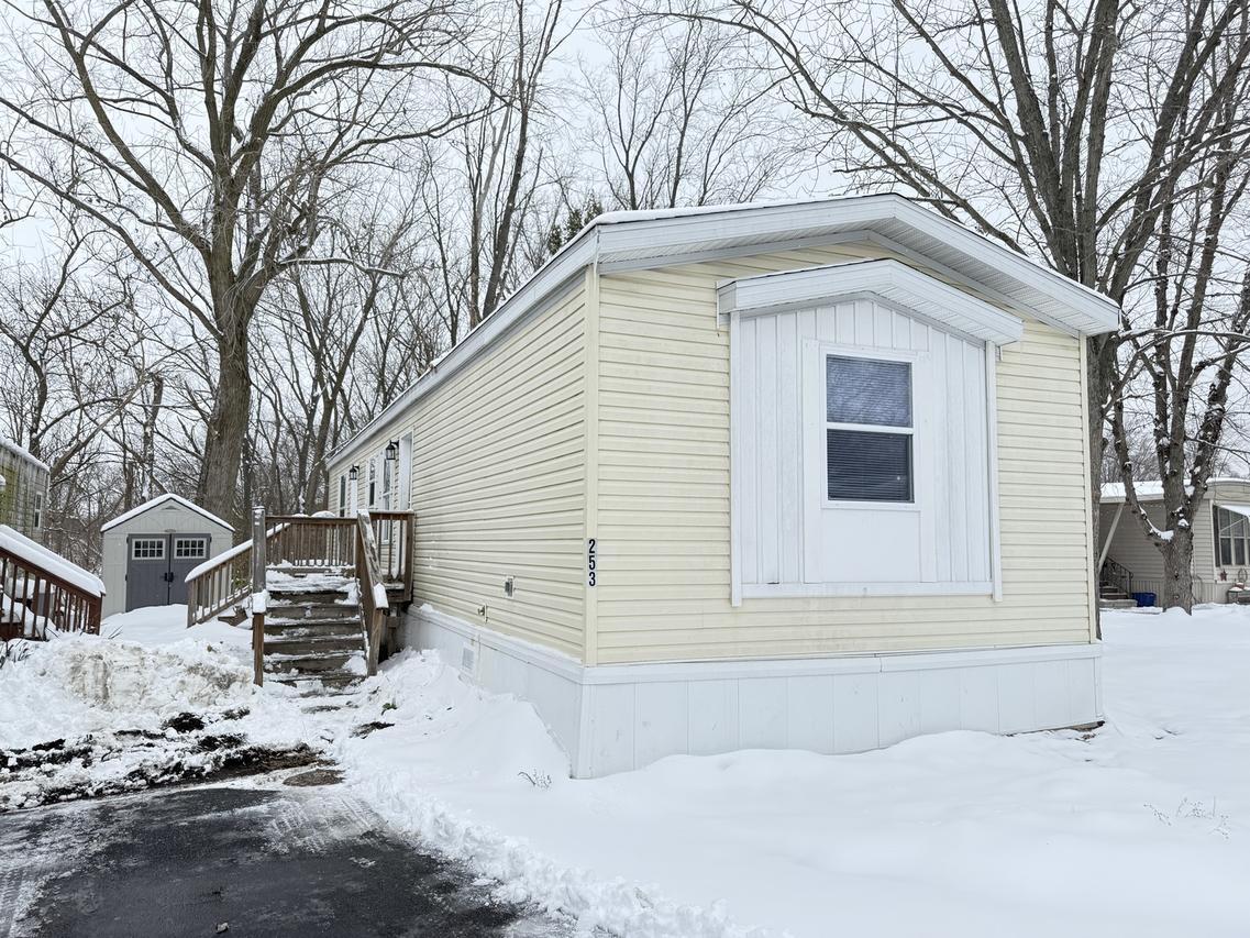 1712 S Dixie Hwy. #253, Crete, IL 60417