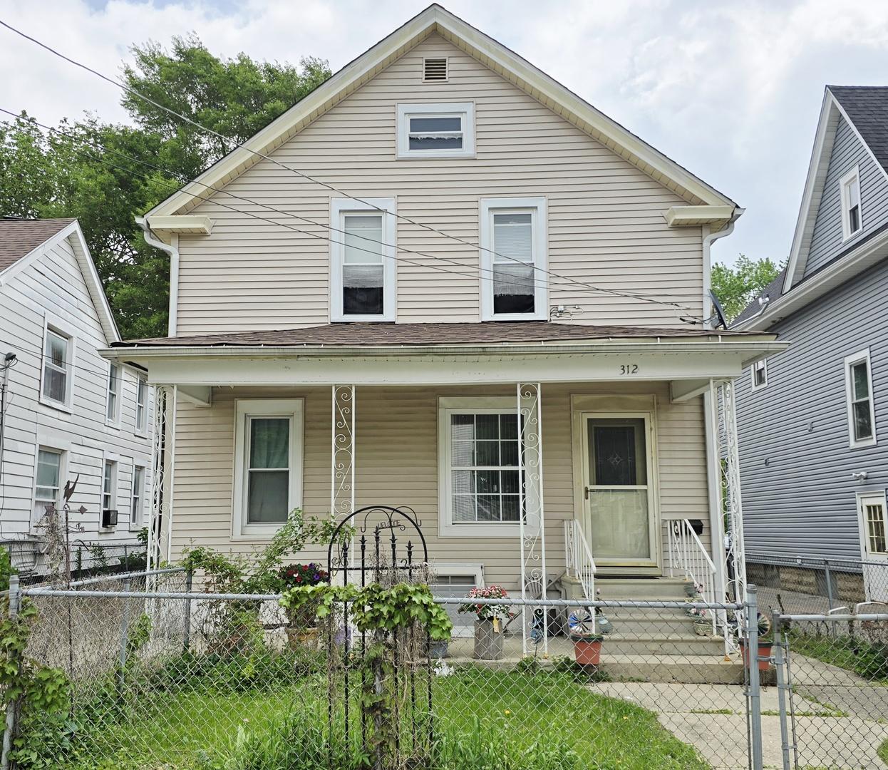312 S Spencer St., Aurora, IL 60505