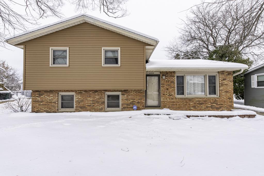 4004 Gregory Dr., Zion, IL 60099