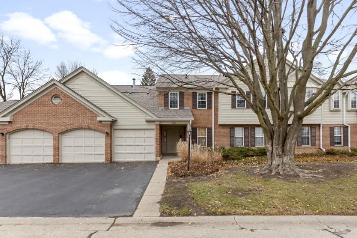 1500 Canbury Ct. #B2, Wheeling, IL 60090