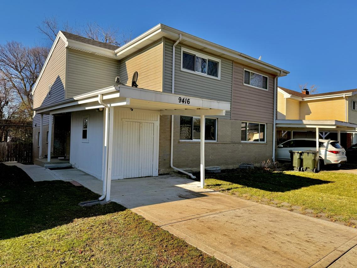 9416 Meadow Ln., Des Plaines, IL 60016