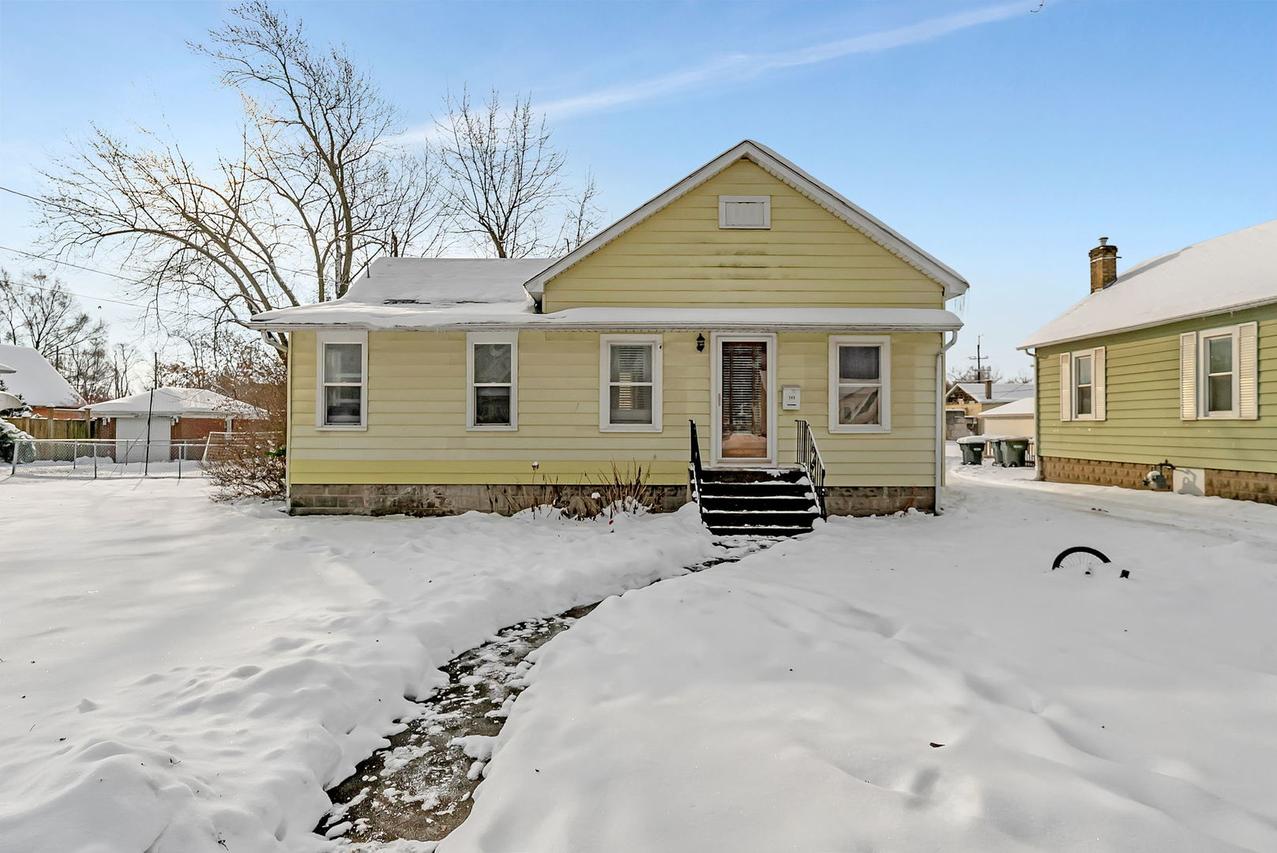 145 W Maple St., Coal City, IL 60416