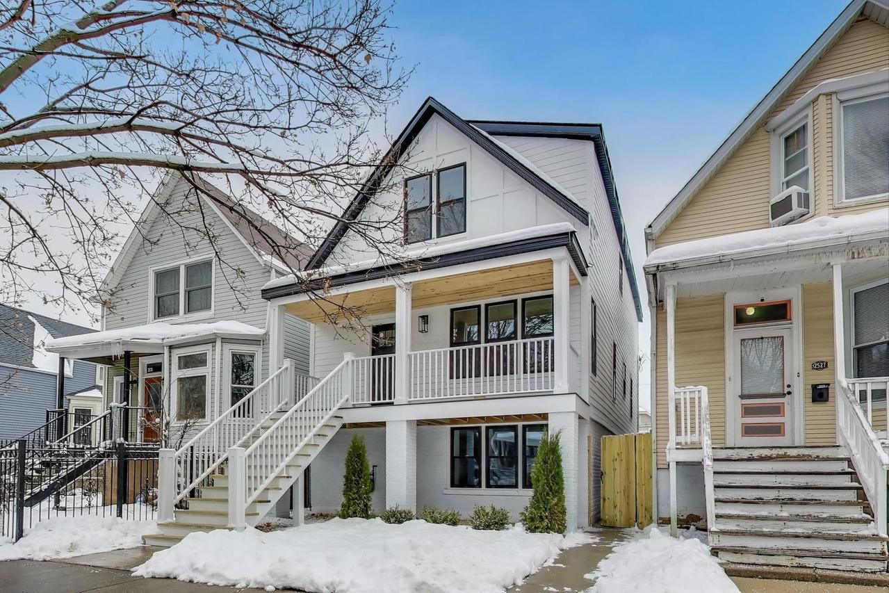 2529 N Lawndale Ave., Chicago, IL 60647