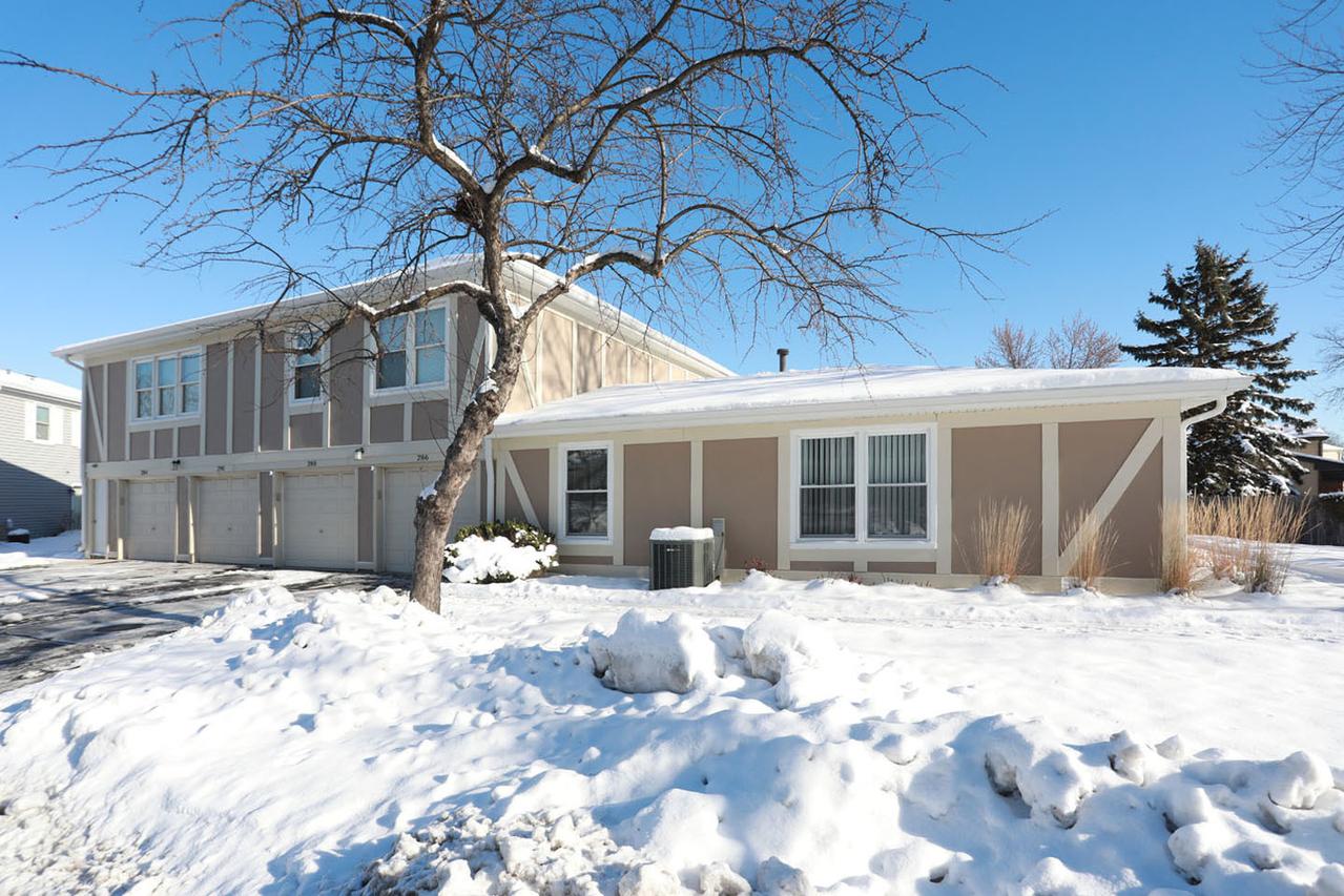 286 Nantucket Hbr, Schaumburg, IL 60193