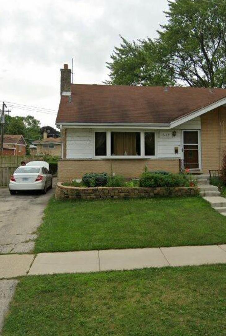7125 W Greenleaf St., Niles, IL 60714