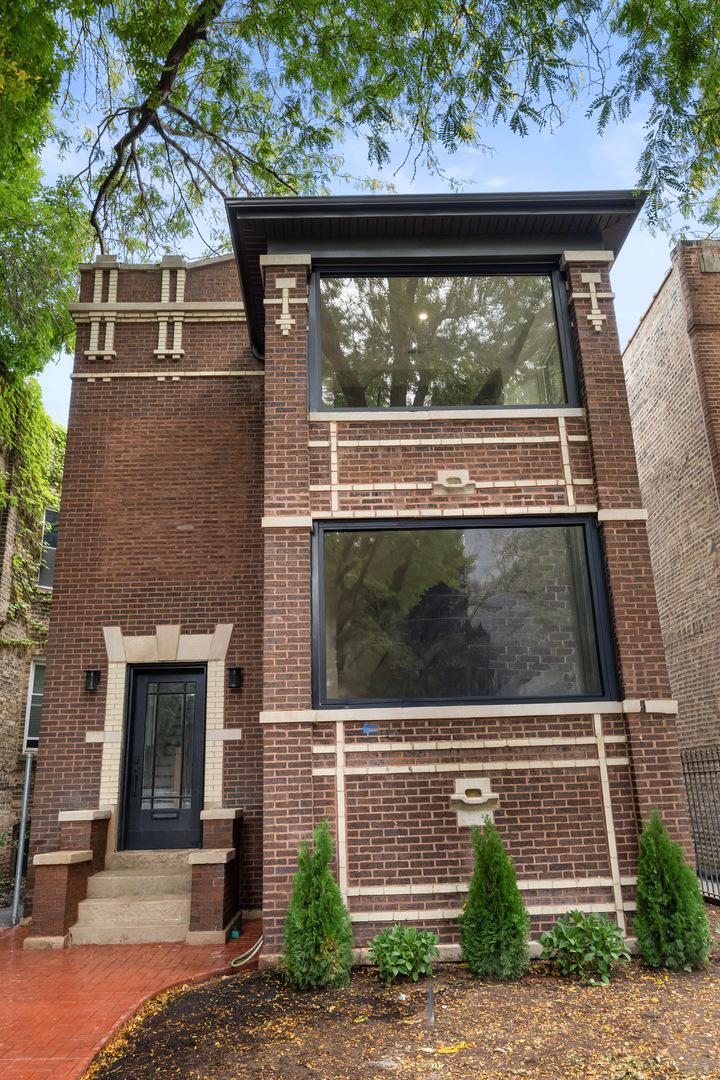 4437 N Whipple St., Chicago, IL 60625