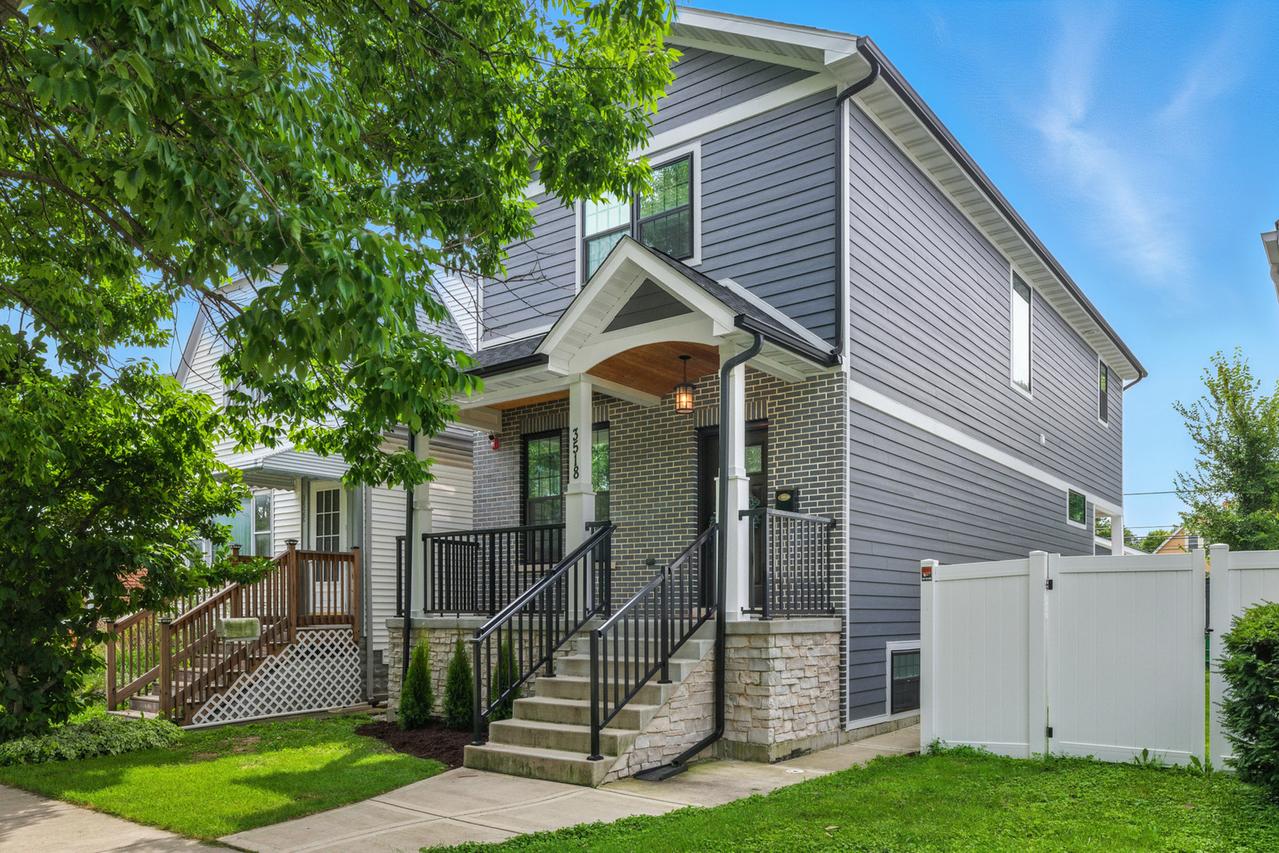 3518 Oak Ave., Brookfield, IL 60513