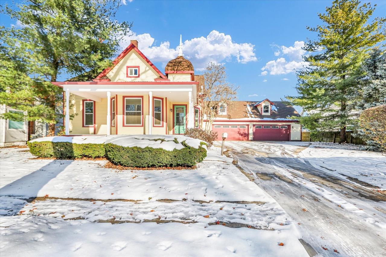 202 E Daggy St., Tuscola, IL 61953