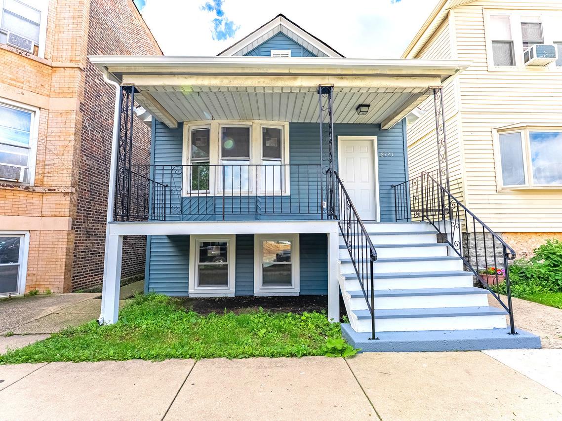 2733 W 38th St., Chicago, IL 60632
