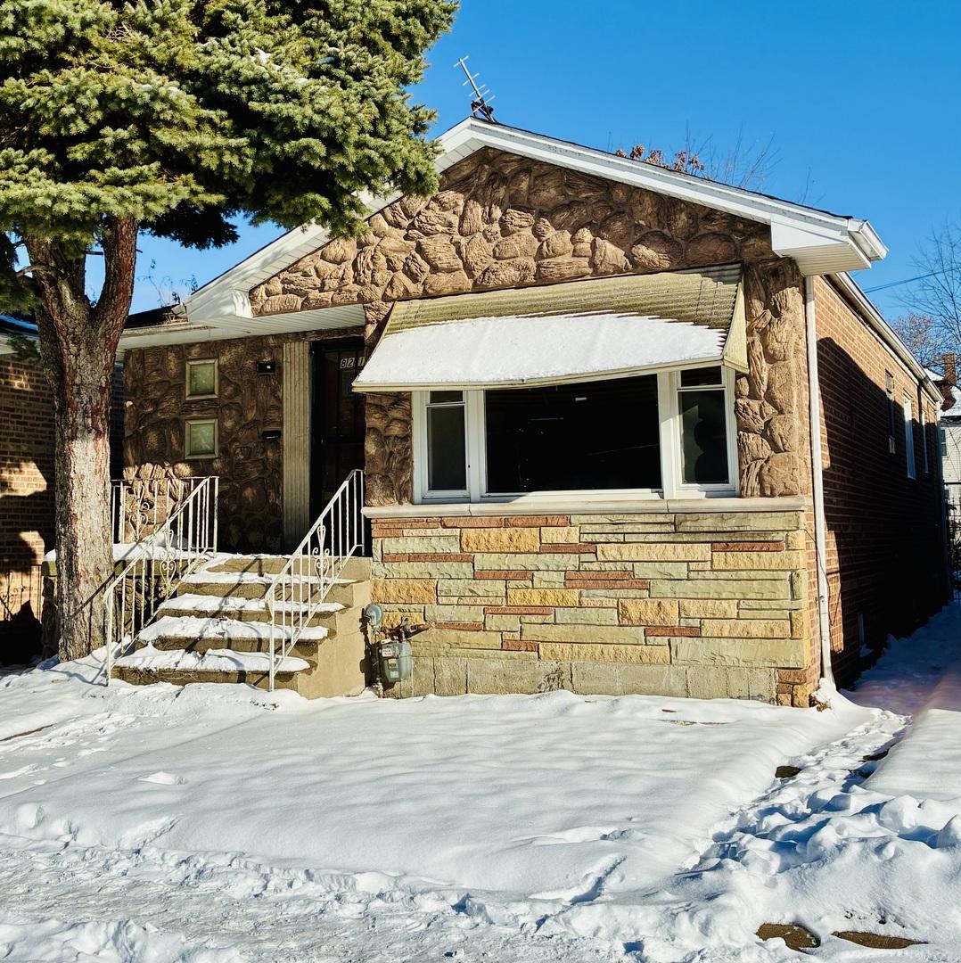 8219 S Muskegon Ave., Chicago, IL 60617