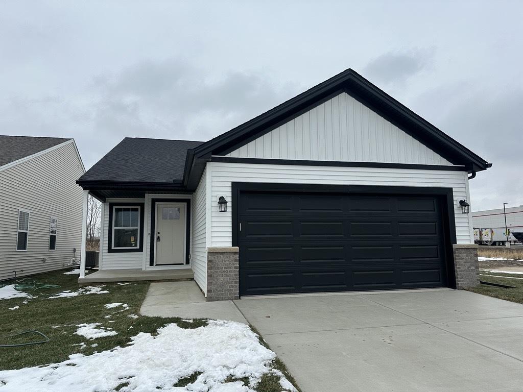 1 Eric Ct., Bloomington, IL 61705