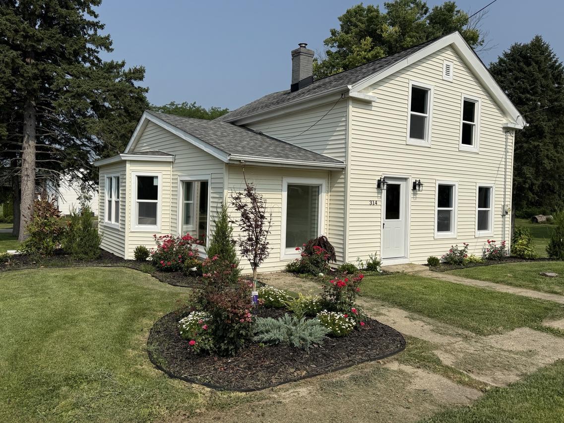 314 S High St., Granville, IL 61326