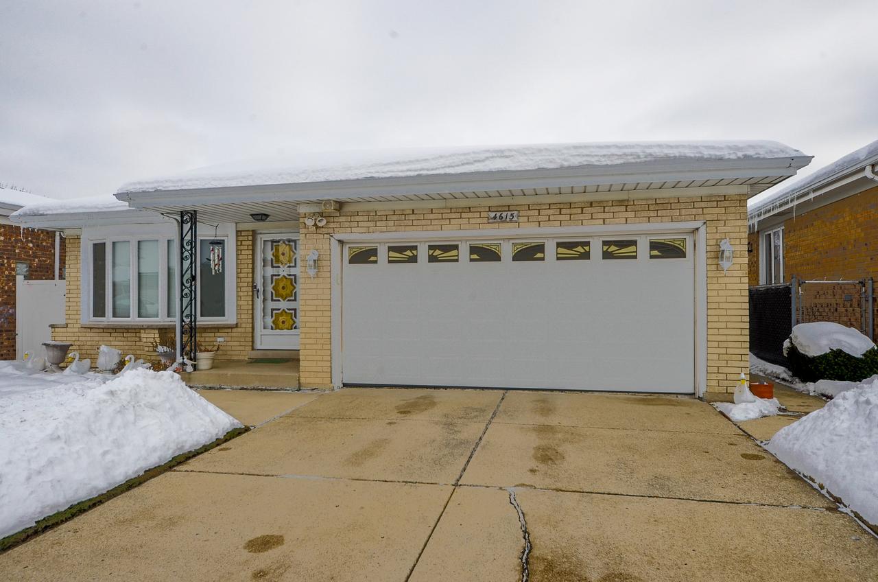 4615 N Anthon Ave., Chicago, IL 60656