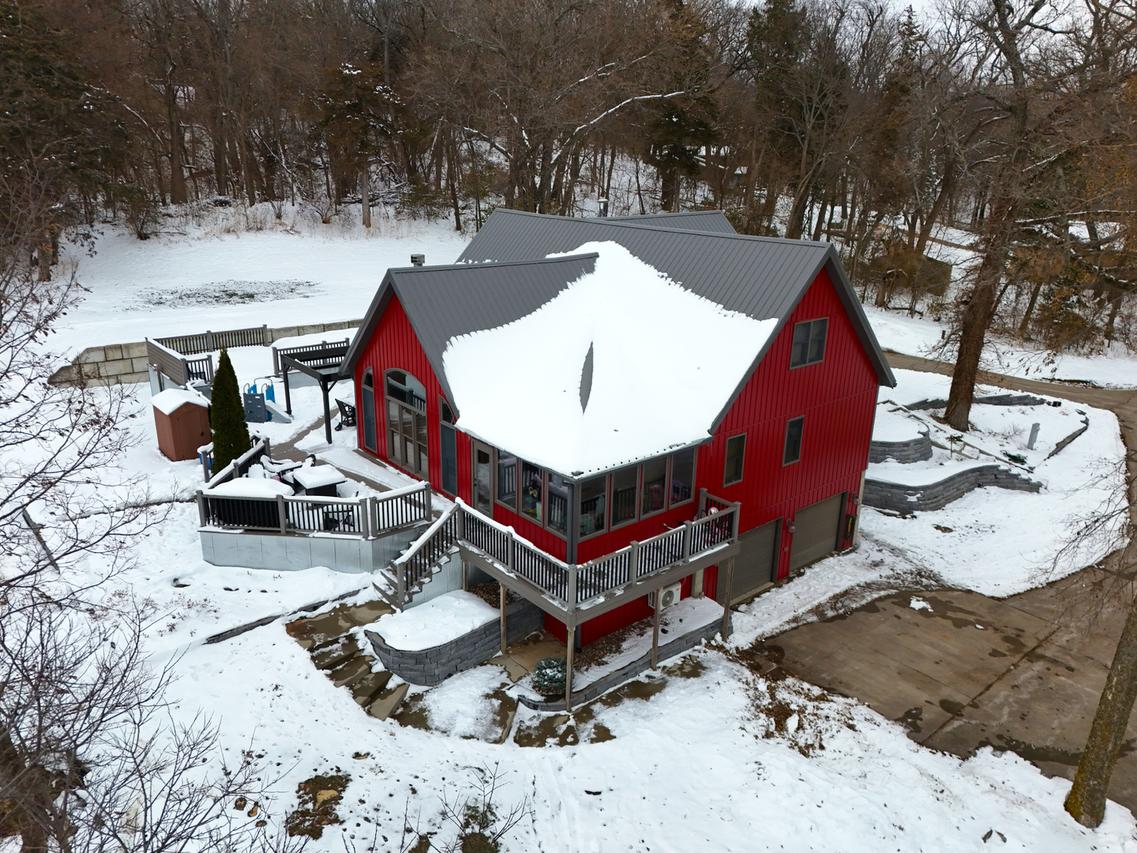 9120 Spring Valley Rd., Fulton, IL 61252