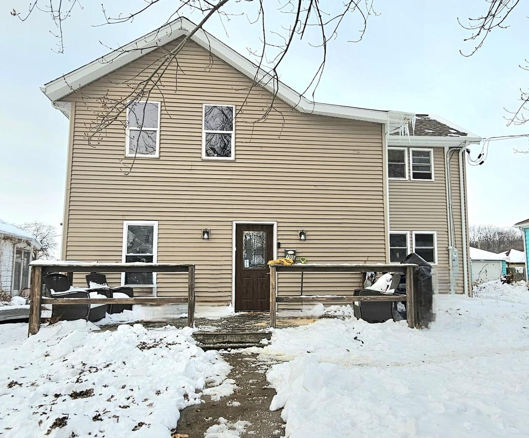 705 N Ottawa Ave., Dixon, IL 61021