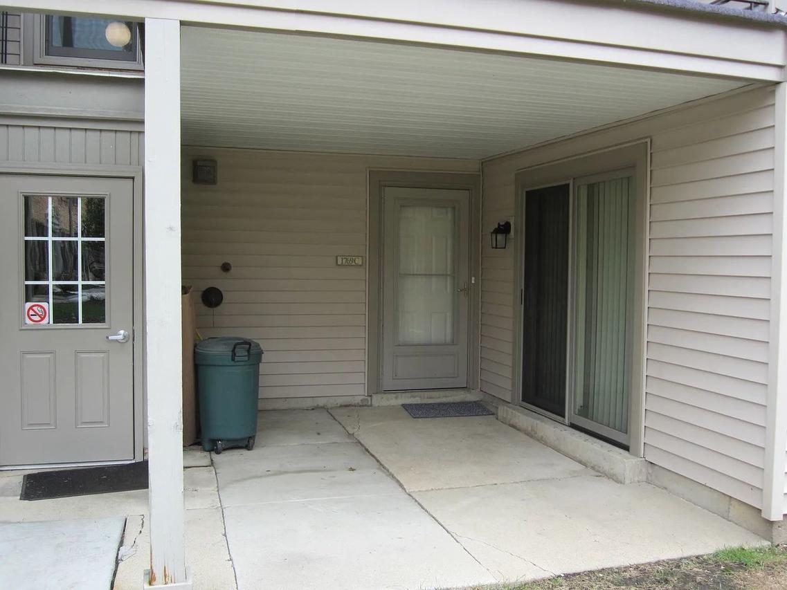 [Address Hidden by Seller], Hoffman Estates, IL 60169