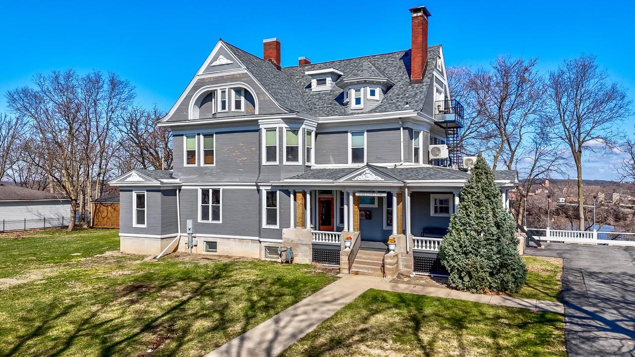 116 W Prospect Ave., Ottawa, IL 61350