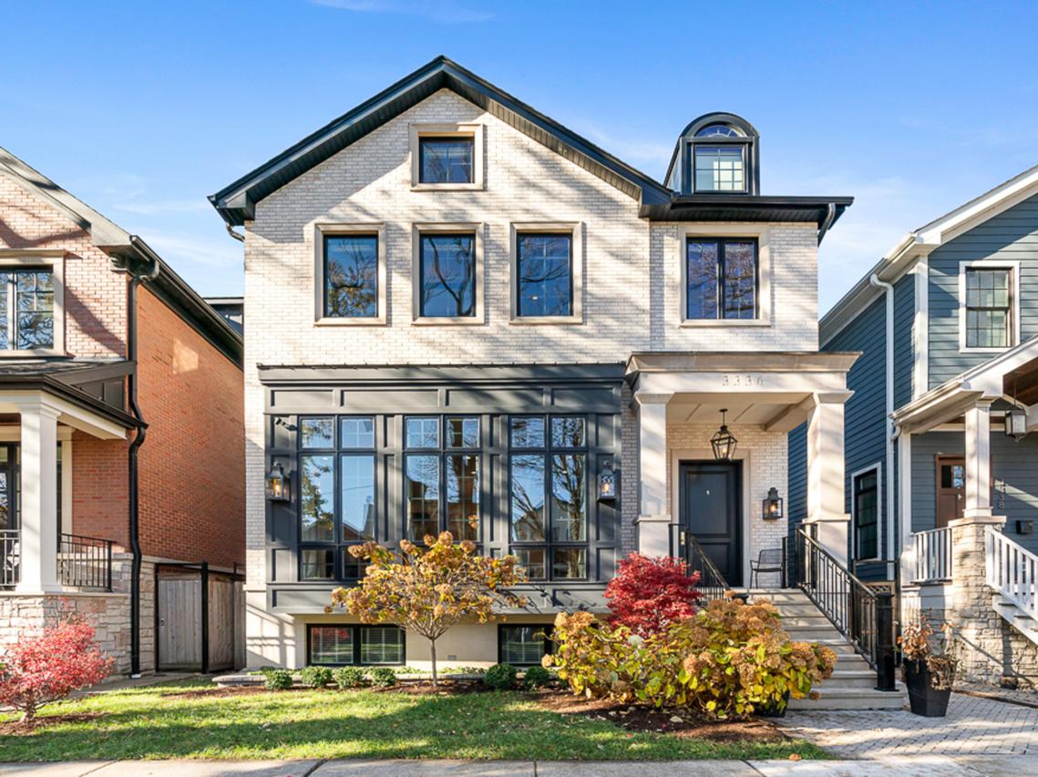 3336 N Oakley Ave., Chicago, IL 60618