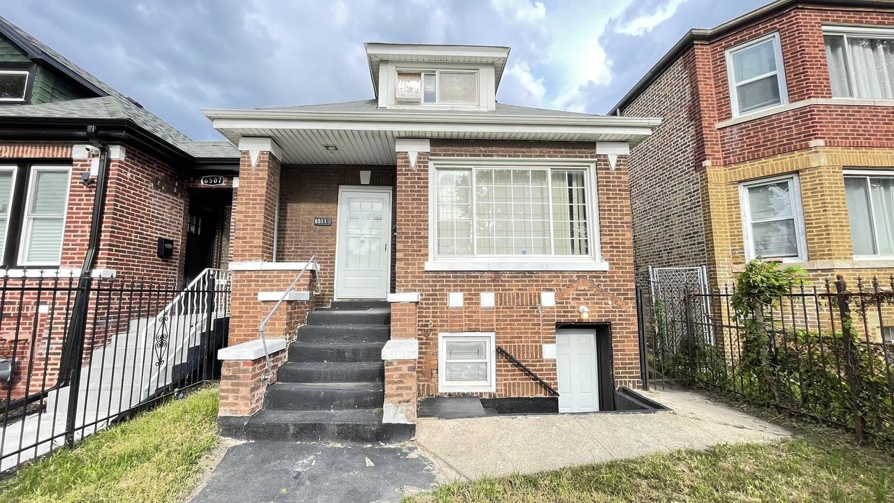 6511 S Vernon Ave., Chicago, IL 60637
