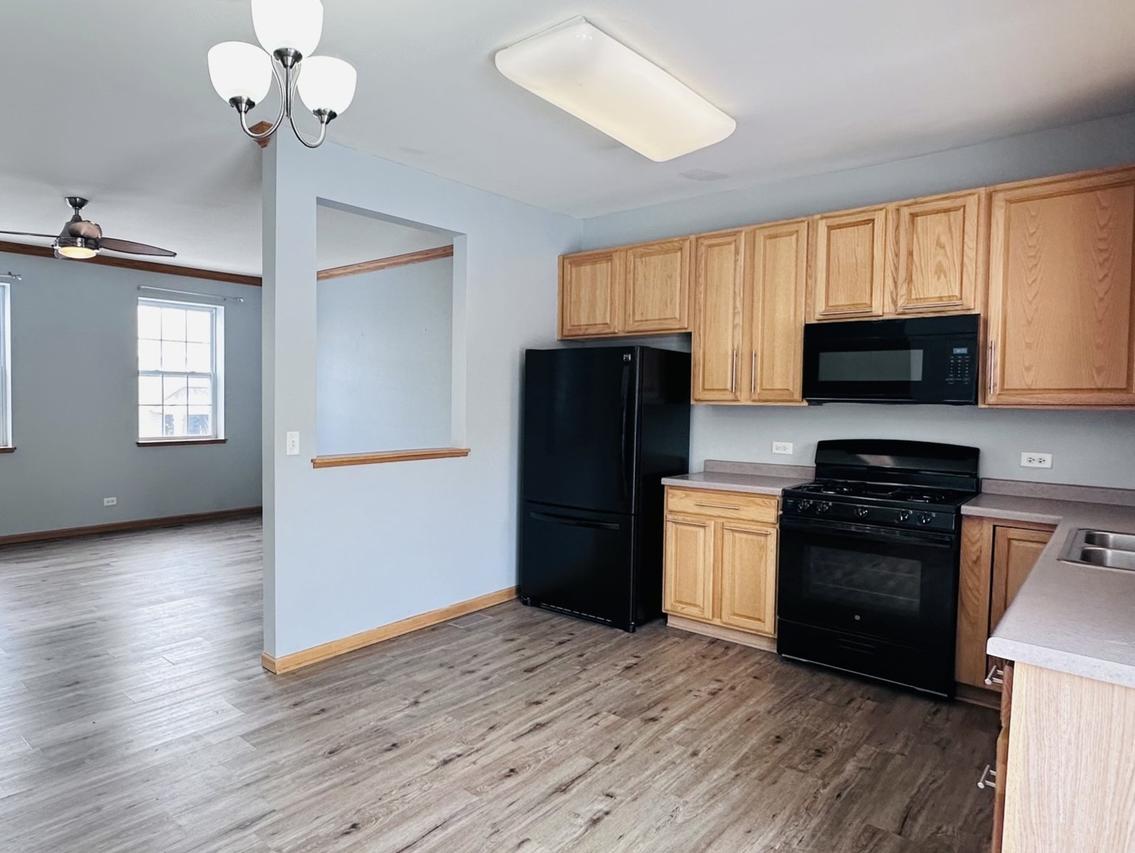 1851 Indian Hill Ln., Aurora, IL 60503