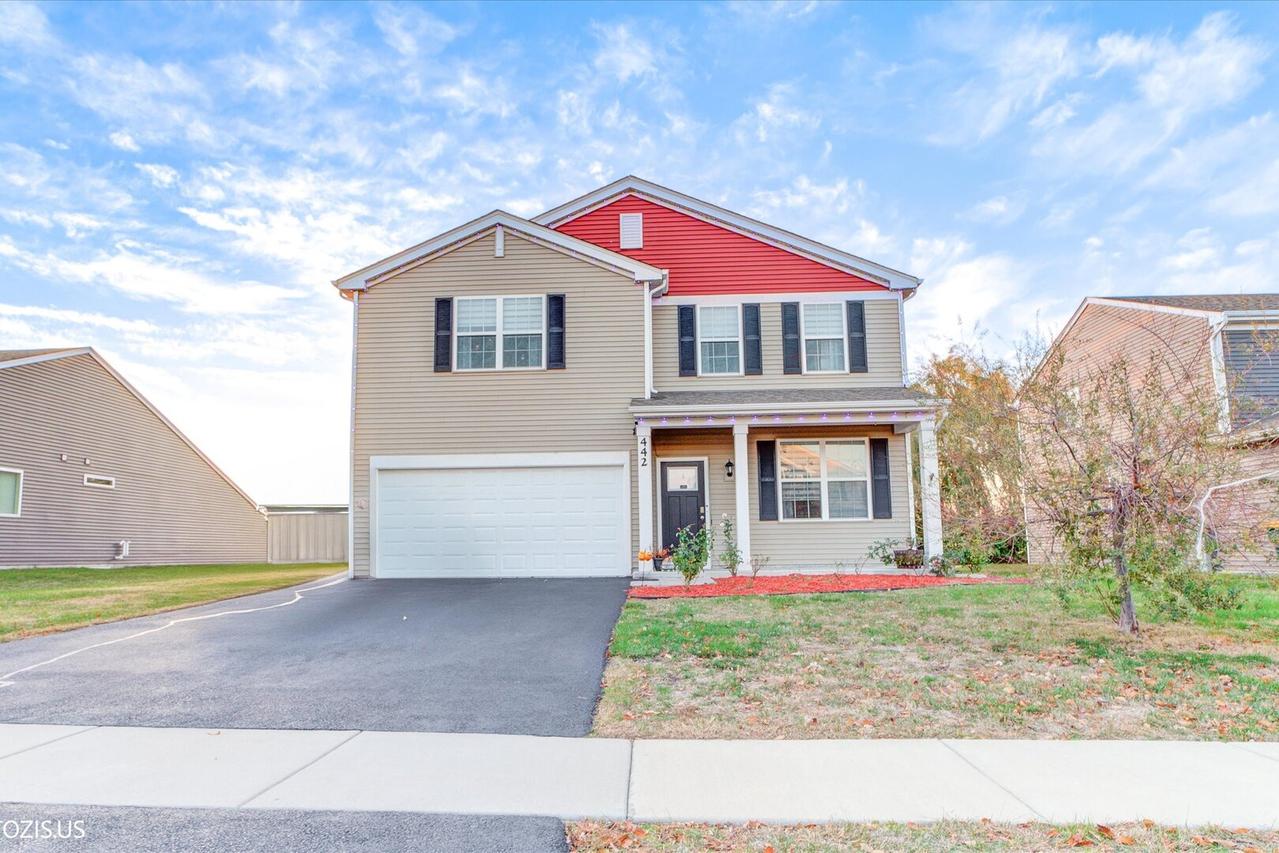 442 S Dollinger Dr., Romeoville, IL 60446