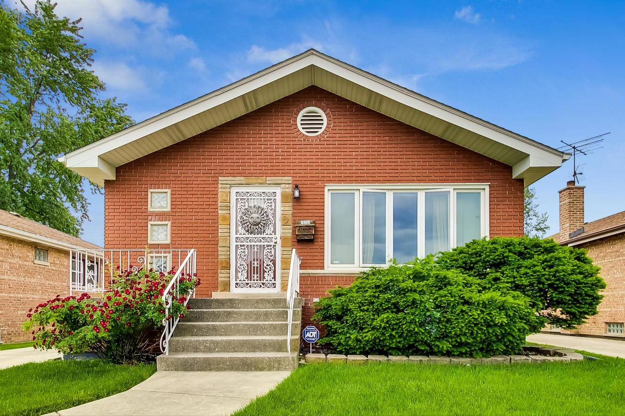 15722 Ellis Ave., Dolton, IL 60419