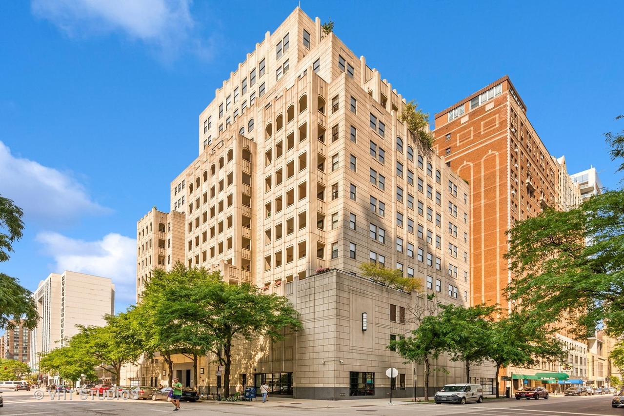 1155 N Dearborn St. #406, Chicago, IL 60610