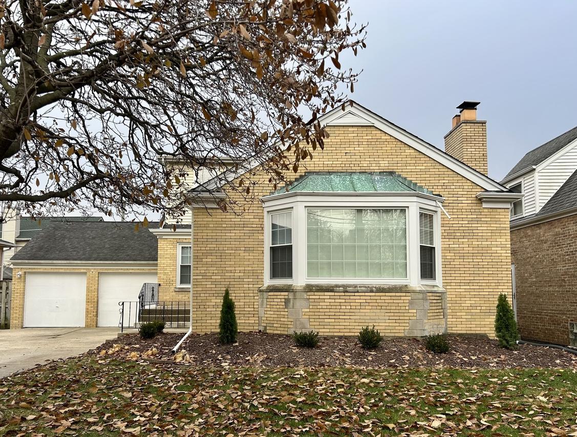 3227 W 112th Pl., Chicago, IL 60655