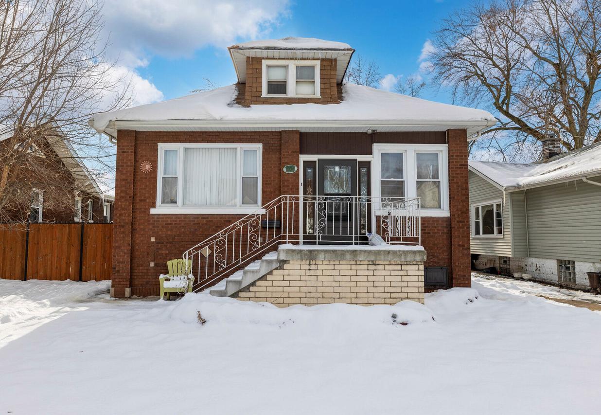 207 156th Pl., Calumet City, IL 60409