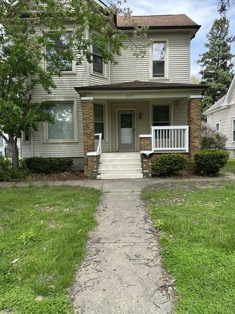 212 W Washington St., Streator, IL 61364