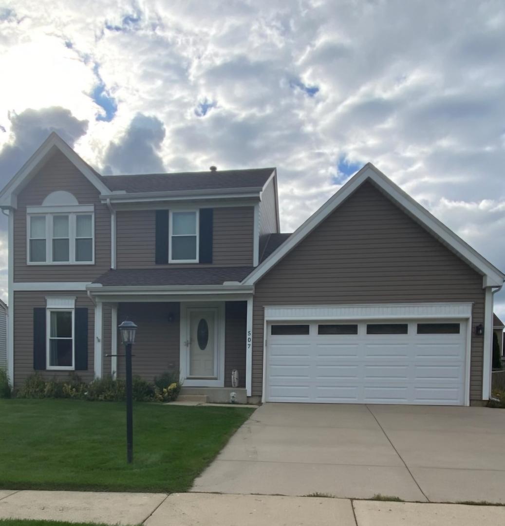 507 Southwood Cir., Streamwood, IL 60107