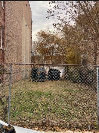 3519 W Lexington St., Chicago, IL 60624