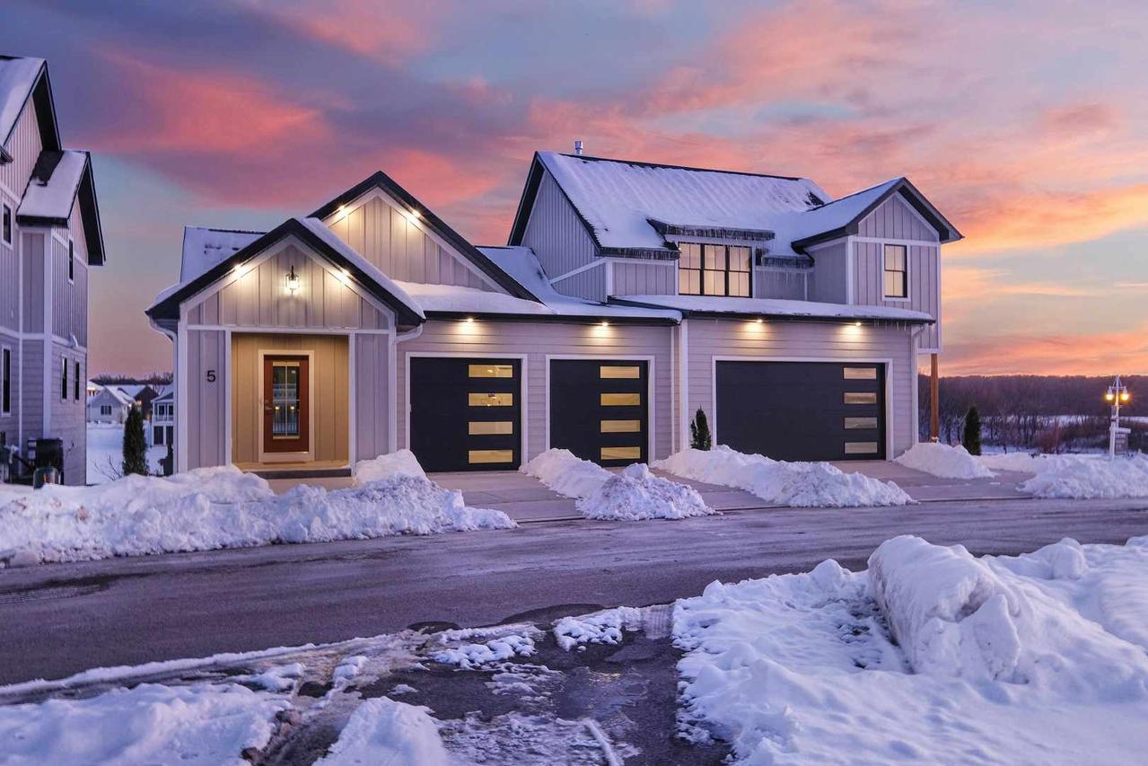 5 Beech Tree Pl., Ottawa, IL 61350