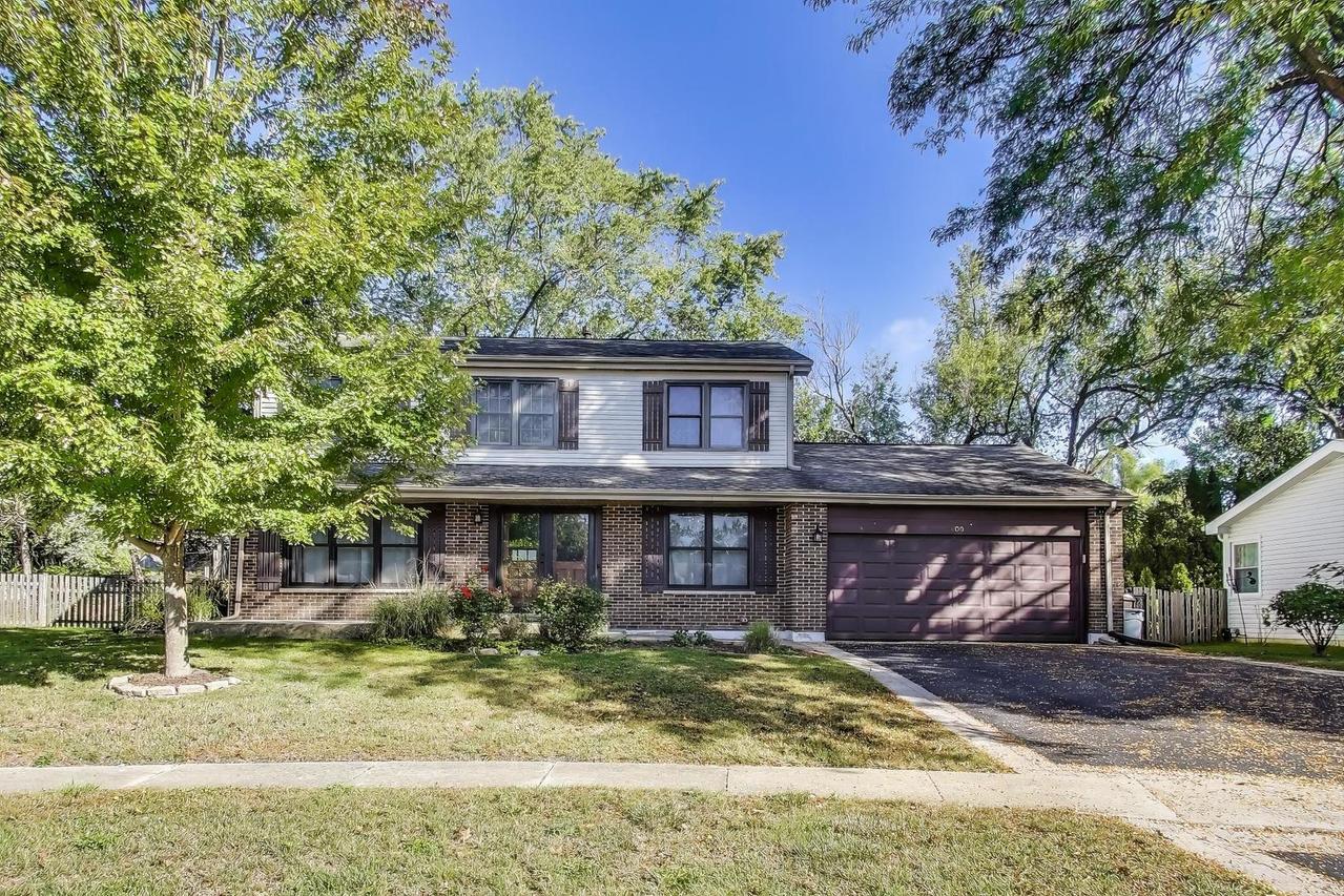 600 Ivy Ct., Lake Zurich, IL 60047