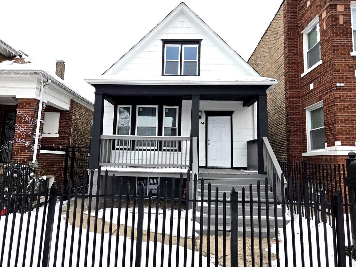 6324 S Francisco Ave., Chicago, IL 60629