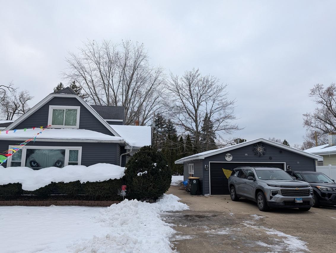 1026 Shoreland Ct., Round Lake Beach, IL 60073