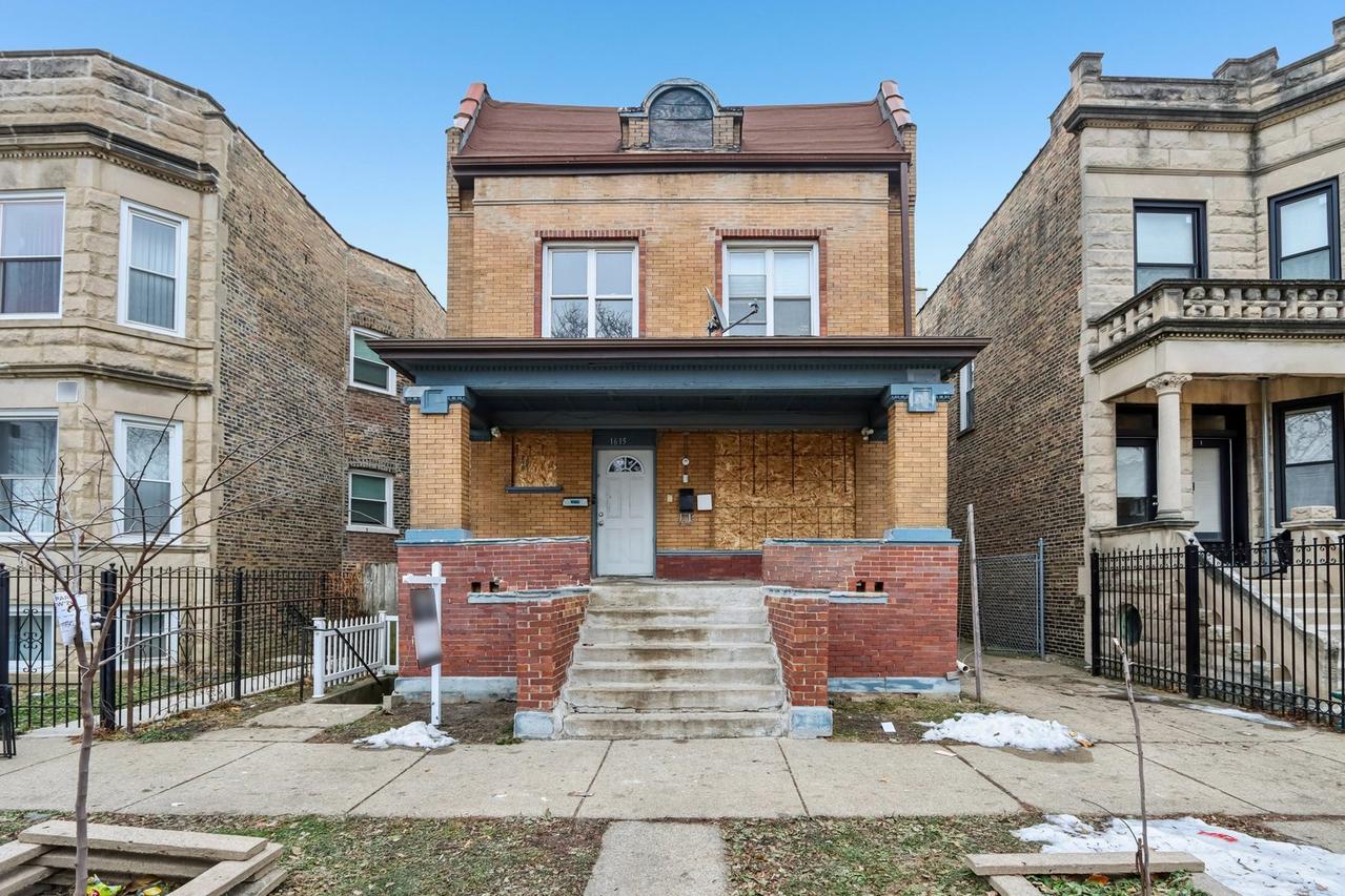 1615 S Trumbull Ave., Chicago, IL 60623