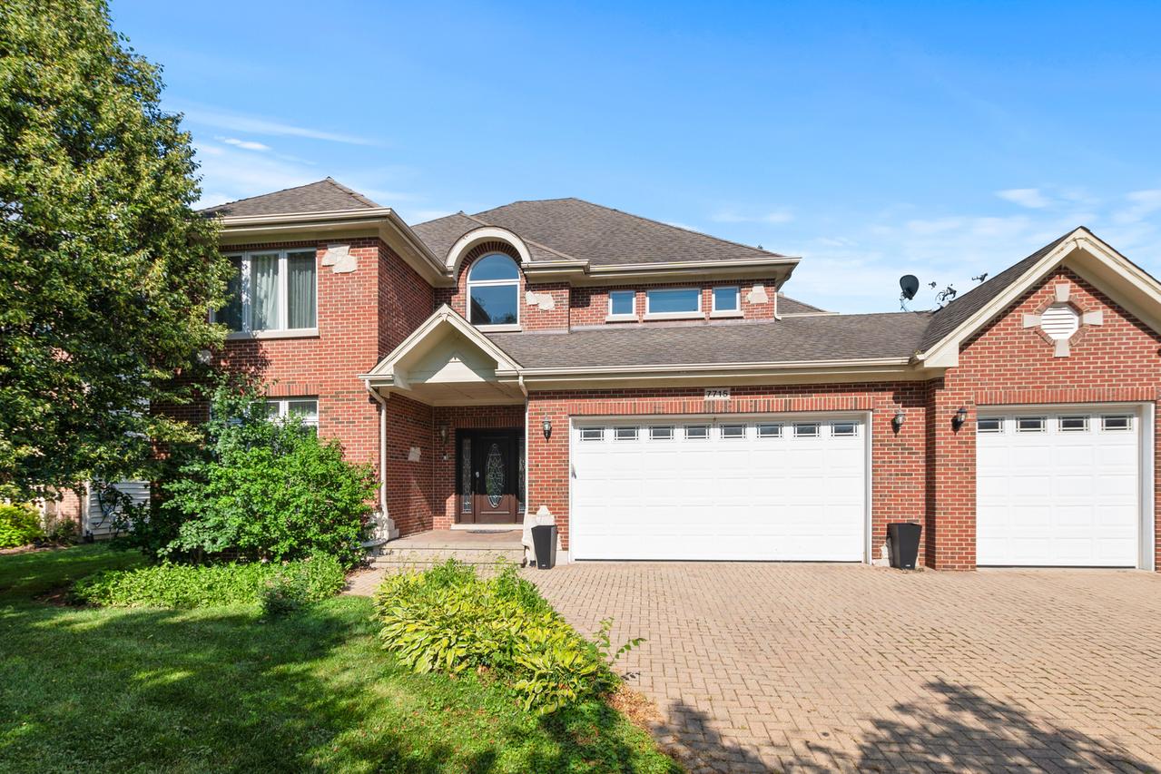 7715 Virginia Ct., Willowbrook, IL 60527