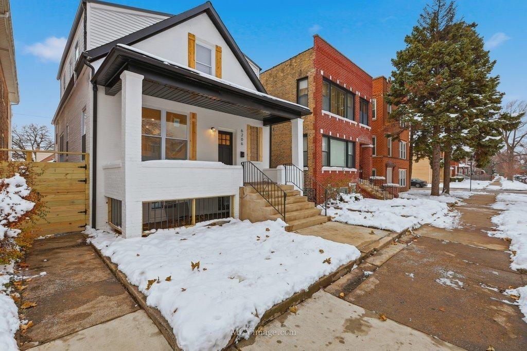 6206 S Kolin Ave., Chicago, IL 60629