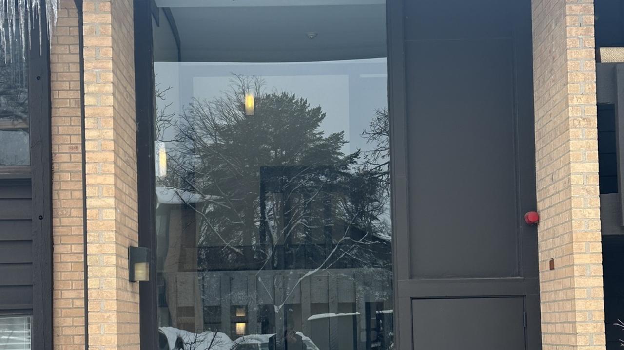 [Address Hidden by Seller], Willowbrook, IL 60527