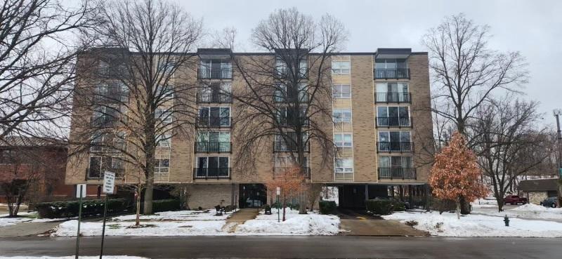 424 Park Ave. #204, River Forest, IL 60305