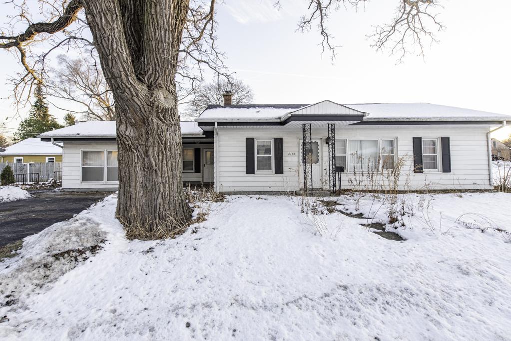 2101 Eshcol Ave., Zion, IL 60099