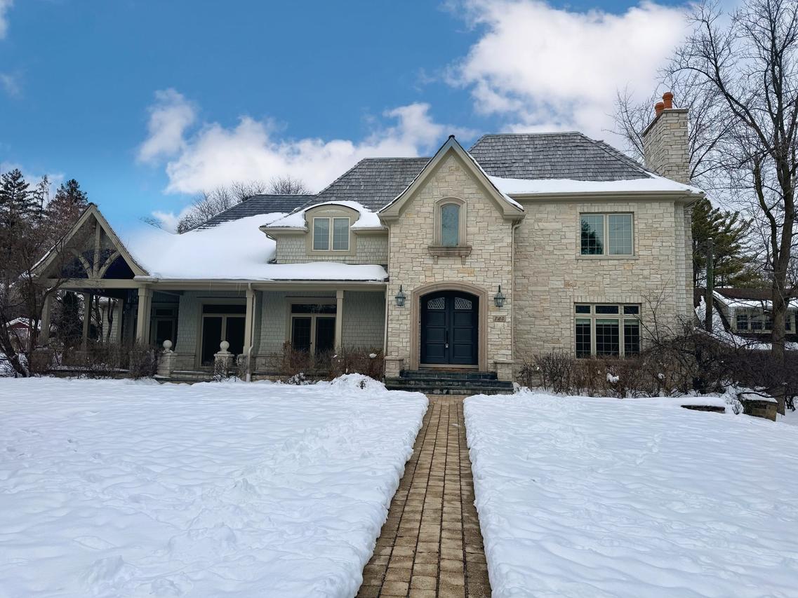 [Address Hidden by Seller], Glenview, IL 60025