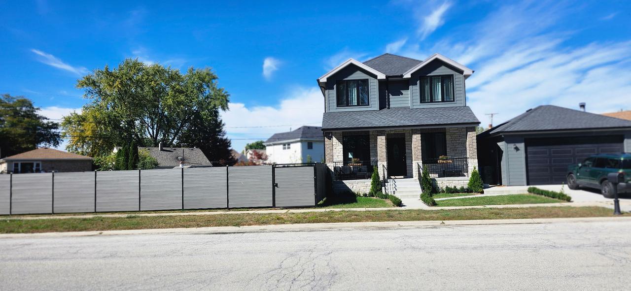 10030 Moody Ave., Oak Lawn, IL 60453