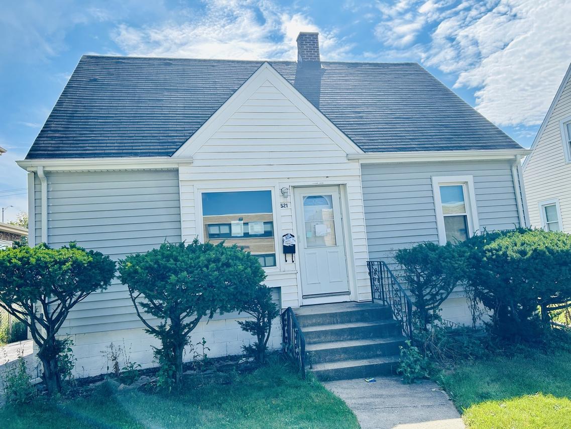 521 E 161st Pl., South Holland, IL 60473