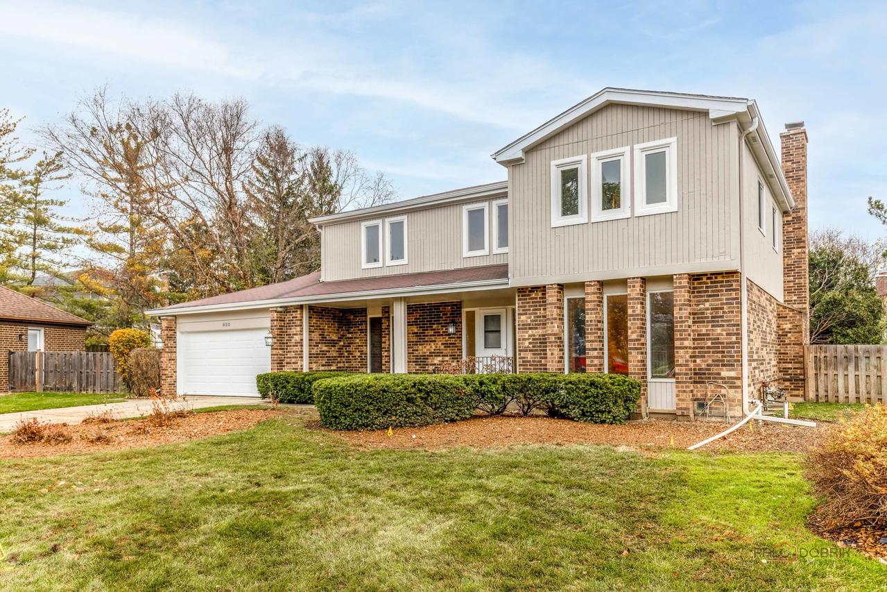 825 Downing St., Northbrook, IL 60062