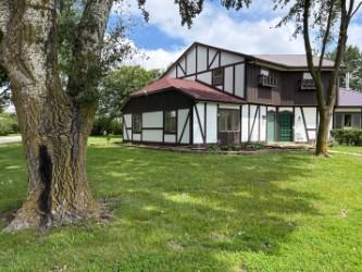 101 Sun St. #A, Stelle, IL 60919